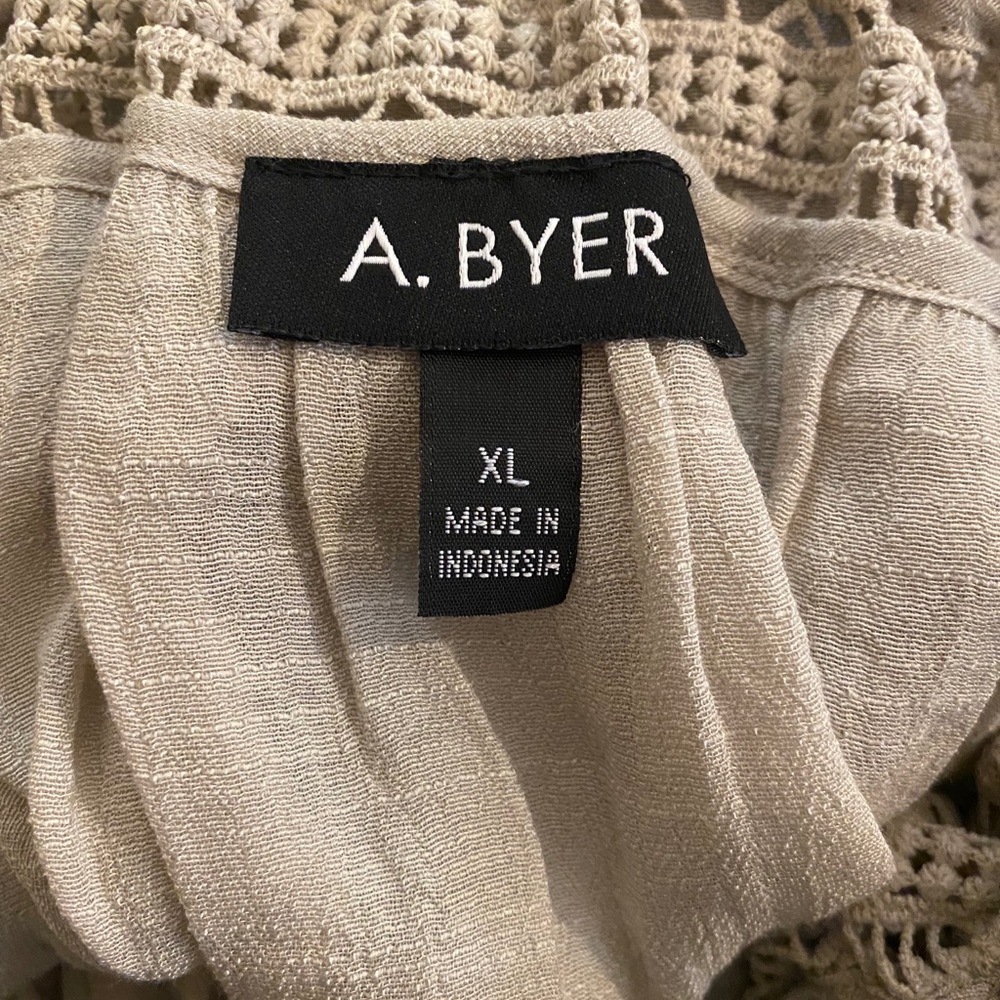 Top - Picture 5 of 5